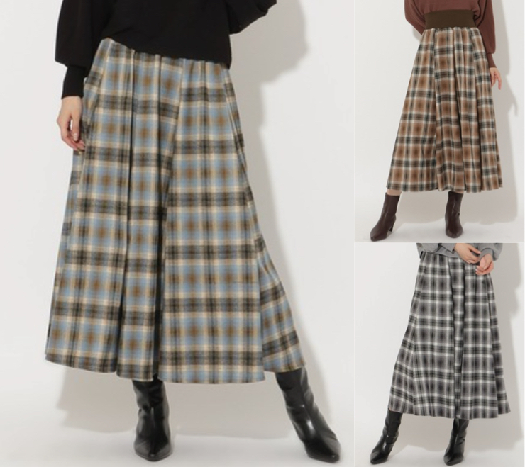 AND COUTURE（アンドクチュール）ブルー系のチェック柄ロングスカート