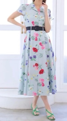 AND COUTURE（アンドクチュール）ホワイトのボタニカルシャツワンピース