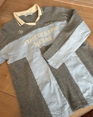 メゾンスペシャル 2024 シャツグレー×ブルーのポロシャツ