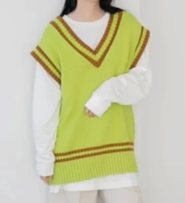 LOWRYS FARM（ローリーズファーム）ライトグリーンのベスト