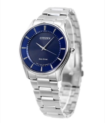 CITIZEN（シチズン）シルバーxネイビーの腕時計