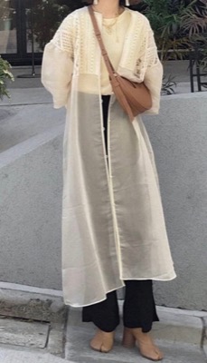 Eaphi（エフィ）アイボリーのレースパッチワークワンピース