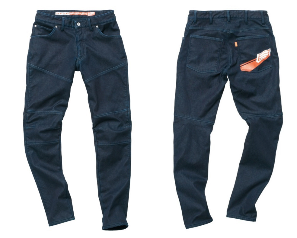 HYOD（ヒョウドウ）ネイビーのデニムパンツ