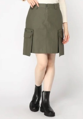 JEANASIS（ジーナシス）カーキのミリタリーミニスカ