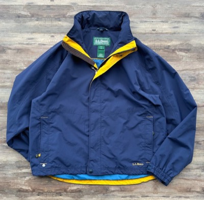 L.L.Bean（エルエルビーン）ネイビーのナイロンジャケット