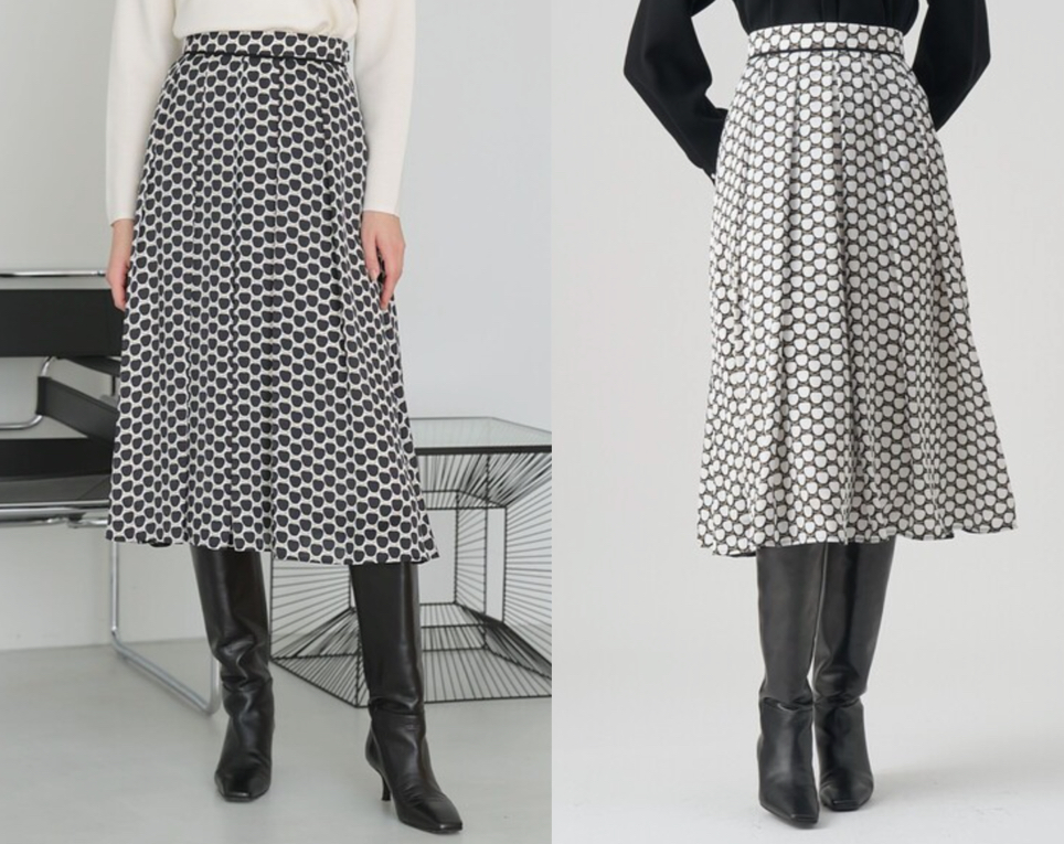 ANAYI（アナイ）ブラックのプリントタックフレアスカート