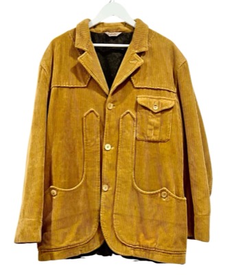 イエローのコーデュロイジャケット