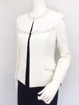 STACホワイトのビジュージャケット