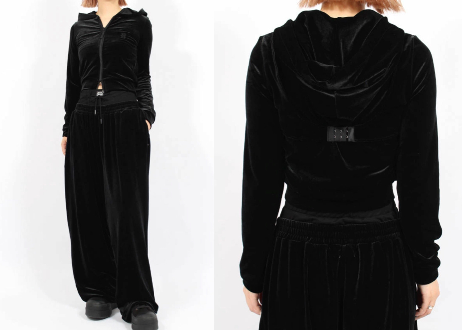 BASICKSブラックのベロアパーカー