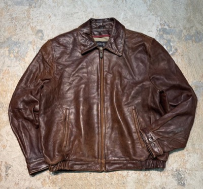ブラウンのヴィンテージレザージャケット