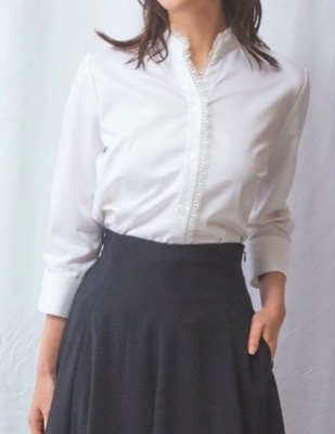 NARACAMICIE（ナラカミーチェ）ホワイトのシャツ