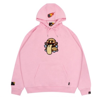 A'GEM/9 × .kom（エージェムナイン）ピンクのパーカー