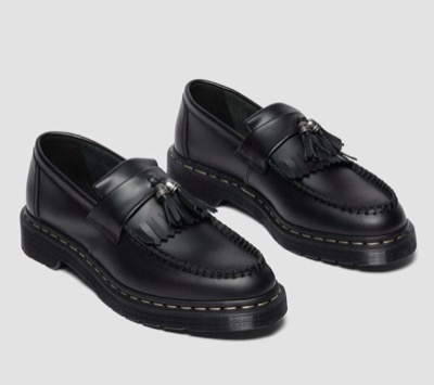 ADRIAN（アドリアン）ブラックのタッセルローファー