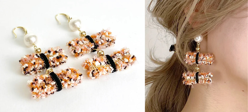 THEVI（ザヴィ）ピンクxゴールドのフリンジリボンイヤリング