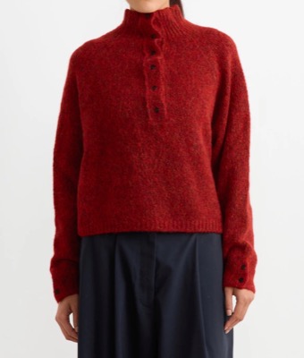 CORDERA（コルデラ）赤いハイネックニット
