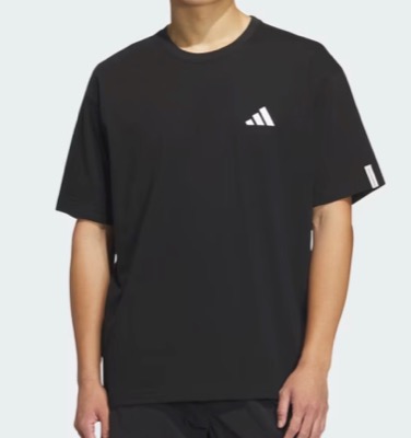 adidas(アディダス)ブラックの半袖Tシャツ