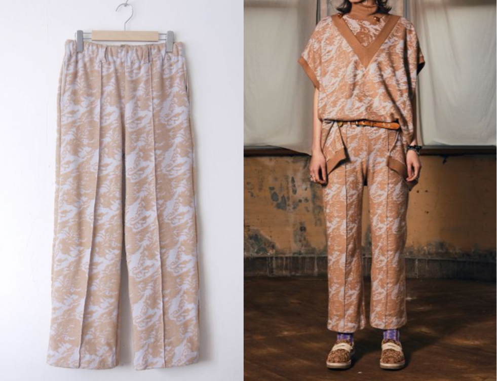 RBTXCOベージュのプリント柄パンツ