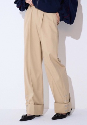 JEANASIS（ジーナシス）ベージュのサイドスナップパンツ