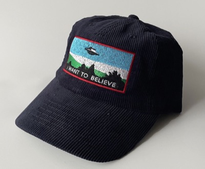 Re:stock（リストック）ネイビーのコーデュロイ帽子 / キャップ