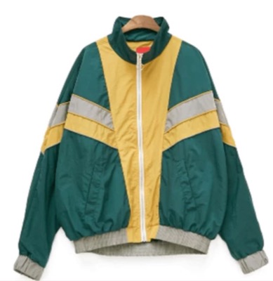 ARUNE（アルネ）グリーンのサイドラインジャージブルゾン