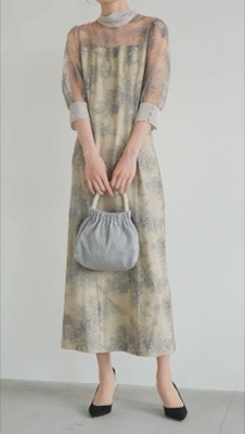 re'kaene（リカエン）グレージュのリボンドレス