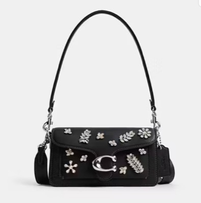 COACH(コーチ)ブラックのバッグ