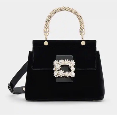 Roger Vivier(ロジェ ヴィヴィエ)ブラックのミニバッグ