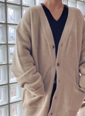 Onde（オンド）ベージュのカーディガン