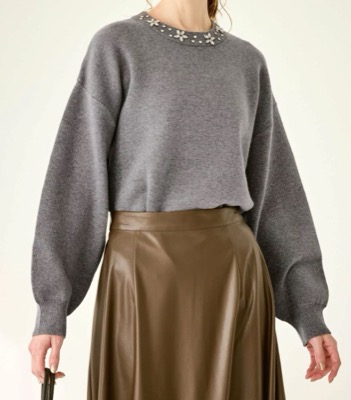 ROPÉ PICNIC（ロペピクニック）グレーのビジューニット