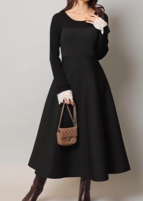 Apuweiser-riche（アプワイザー・リッシェ）ブラックのレースワンピース