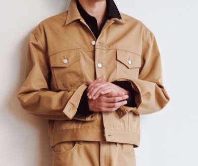 CEIVE（シーヴ）ベージュのジャケット