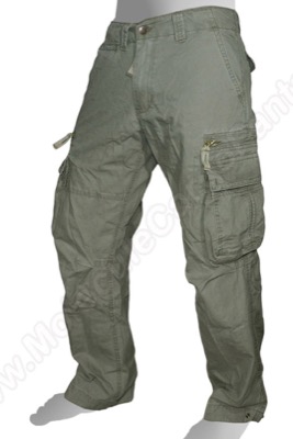 MOLECULE（モレキュール）カーキのカーゴパンツ