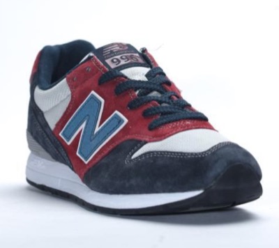 New Balance（ニューバランス）レッドxネイビーのスニーカー