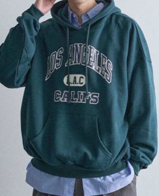 CRAFT STANDARD BOUTIQUE（クラフトスタンダードブティック）グリーンのロゴパーカー