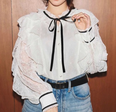 Apuweiser-riche（アプワイザーリッシェ）ホワイトのレースブラウス