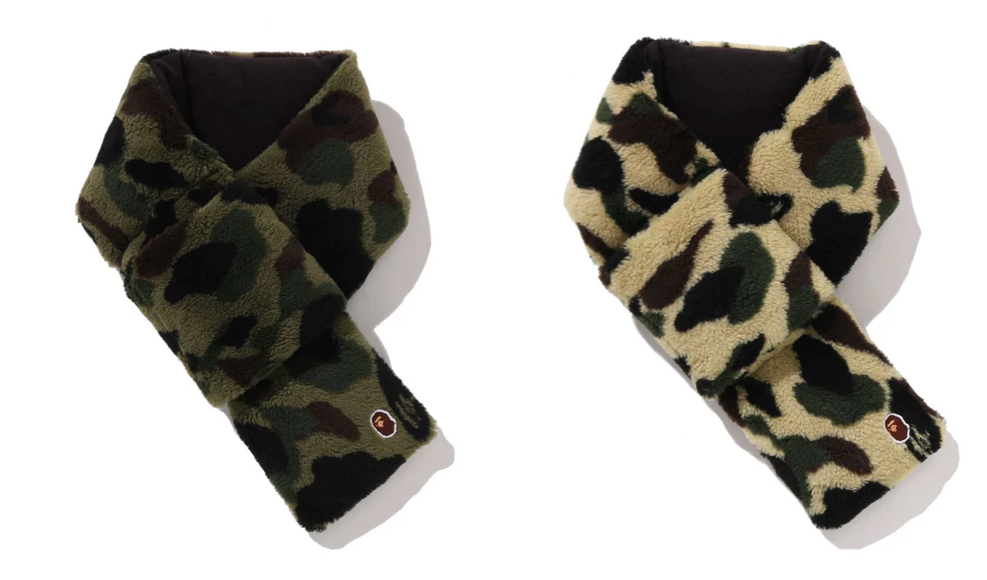 A BATHING APE（アベイシングエイプ）カーキのカモフラ柄マフラー
