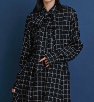 COUTURIER（クチュリエ）ブラックのチェック柄ブラウス