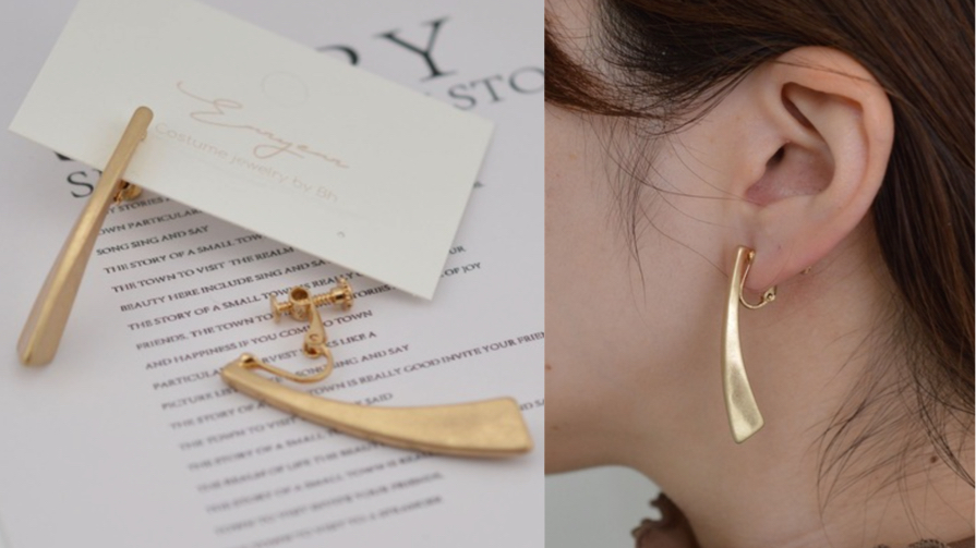 BROTHERHOOD(ブラザーフッド)ゴールドのイヤリング