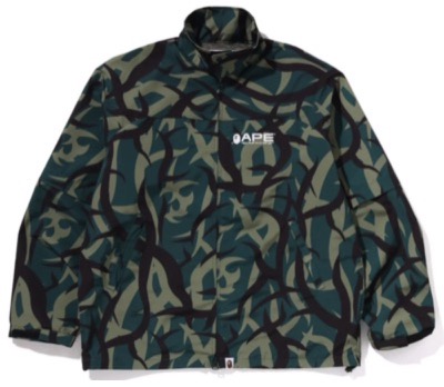 A BATHING APE（ア ベイシング エイプ）グリーンのカモフラ柄ジャケット