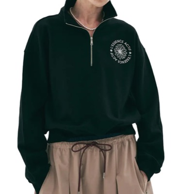 Mardi Mercredi（マルディメクルディ）ブラックのハーフジップスウェット