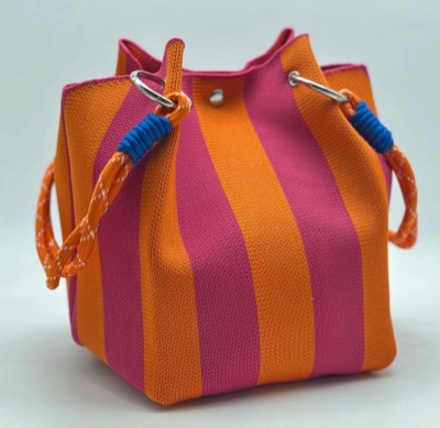 COCO WASABI（ココワサビ）オレンジxピンクのストライプ柄バッグ