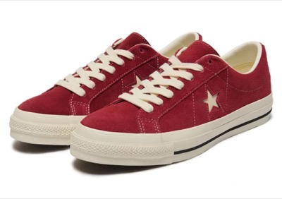 CONVERSE（コンバース）赤いスニーカー