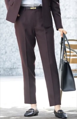 AOKI（アオキ）ブラウンのパンツ