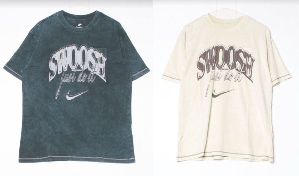 NIKEグレーのTシャツ