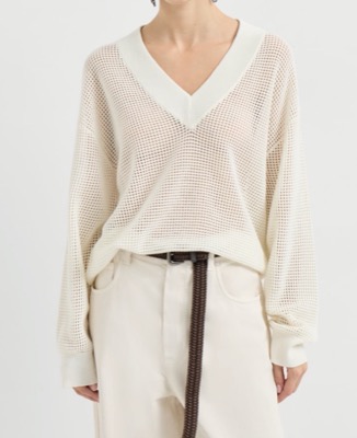 Brunello Cucinelli（ブルネロクチネリ）ホワイトのカシミヤニットセーター
