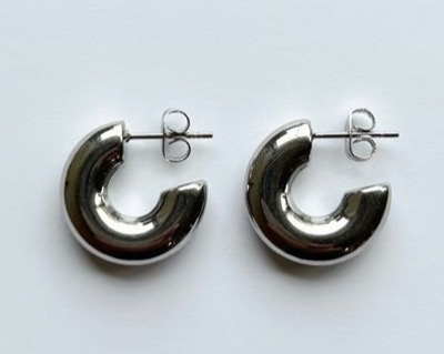 FU&DUN.C（フーアンドダン）シルバーのピアス