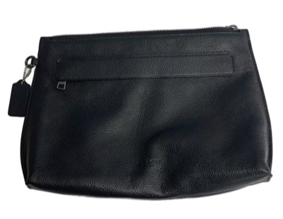 COACH(コーチ)ブラックのクラッチバッグ