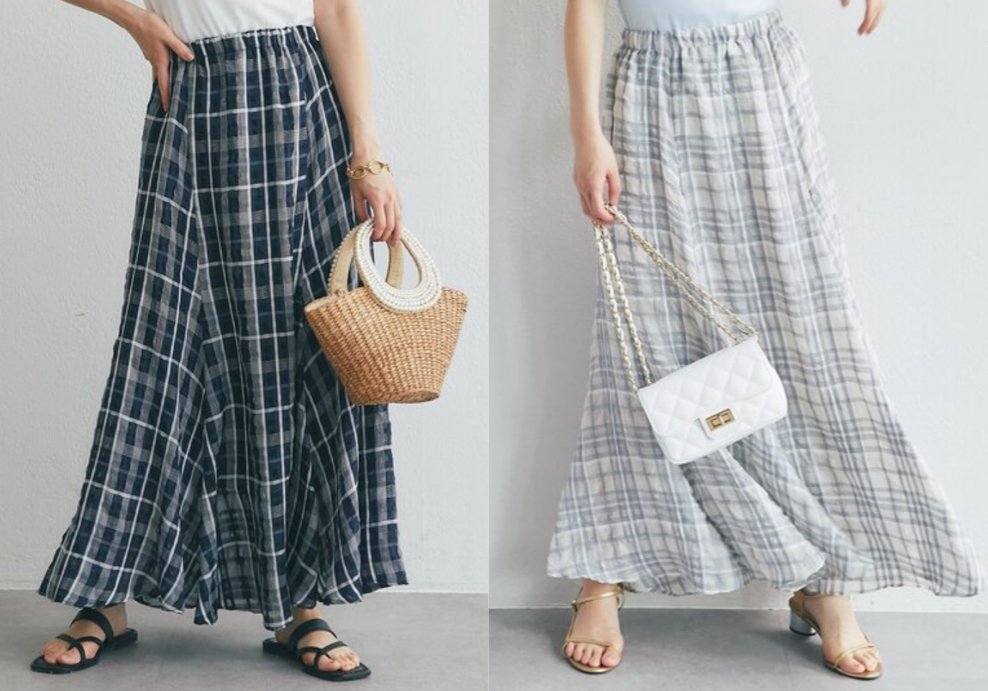 La boutique BonBon（ラブティックボンボン）ネイビーのシアーチェックスカート