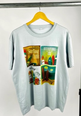 Garmisland（ガームアイランド）ライトブルーのプリントTシャツ